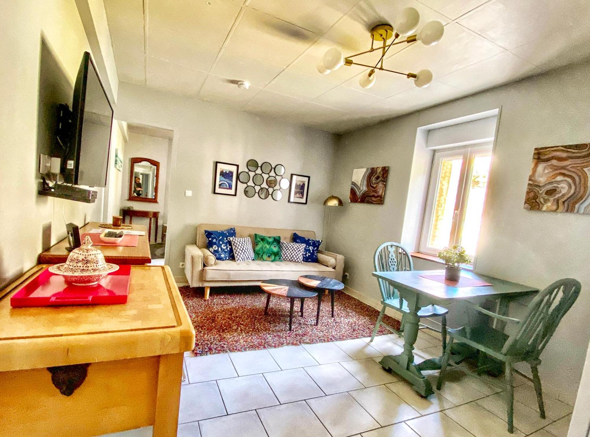 4 Châteaux Lastours 3 star air conditioned APARTMENT SURDESPINE Exterior foto